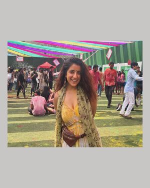 Dolly Chawla Instagram - Happy holi 2025