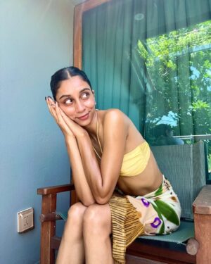 Dolly Singh Instagram - Beach pe ghar dila do bhagwan ji😭
Gosh loved being here with the calm, clean waters. feels aagaye🥰