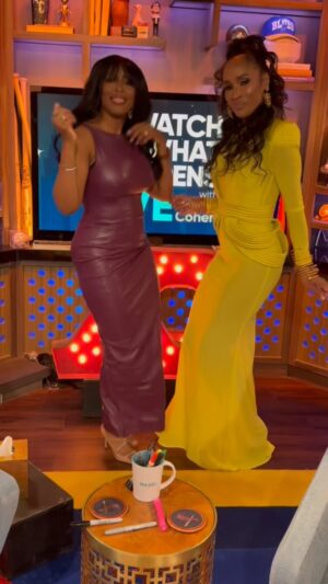 Dr. Contessa Metcalfe Instagram - Watch tonight as the Shipmate and the Airmen take on WWHL! 

#bravo #WWHL #married2med