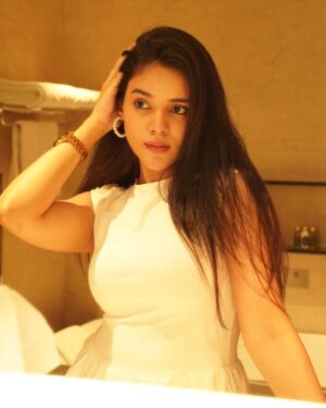 Drishti Thakur Instagram - #latepost