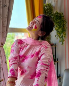 Actress Elina Samantray HD Photos and Wallpapers March 2025