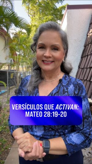Elluz Peraza Instagram - PARTE 1 | Ir🚶‍♂️ Bautizar💧 Enseñar📖

#VidaCristiana #Evangelismo