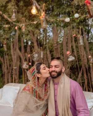 Eman Suleman Instagram - Itna pyaar.
Photographed by @mahamiqbalbosan 
There are too many people I want to thank, I don’t know where to begin, but begin I must. 
@zarashahjahanbride and @farheenrazajaffry for the loveliest outfits. 
@ayan_khanofficial for the perfect makeup.
@zarapeerzada for all your emotional support and @sarwan_saleh for the loveliest place for our mehndi. 
@hashimali90 for the loveliest decor. 
The sibs, @7kayhan and @faten_suleman for being so supportive and patient. 
The best photographers, @saraidrees_ @fantography4 @mahamiqbalbosan @the_videographers @aizanaeem_ 
And all the people who attended, the ones who gave us salamis, and even the ones who didn’t hah! 
Bus itna ziada pyaar har jagah.