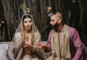 Eman Suleman Instagram - Paanch saal pehlay, aaj k din, eik baandir ki eik reech se shaadi hui.