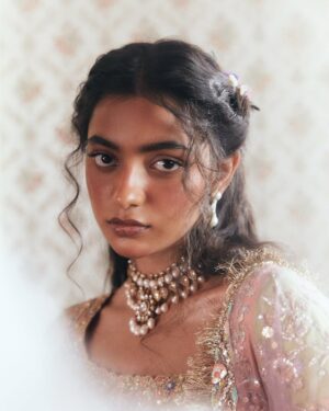Eman Suleman Instagram - Despite all the healing, my disc slipped once again the night before this shoot, due to my own negligence. But when @kamiarrokni calls, only a fool would say no. 
I’m glad I persevered through the pain and brought this vision to life with an exceptional team. 

@thehouseofkamiarrokni, Soft Era.
Photographed by @snaqvi 
Styled by @meheksaeed 
Art direction by @moiz_tirmizi 
Hair and makeup by @sunil_mua 

Featuring dreamy beautiful birdies 
@richincolourandlife 
@noor_rashidd 
@dejaylazawal 
@sawerarajpootofficial