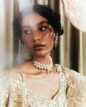 Eman Suleman Instagram - Despite all the healing, my disc slipped once again the night before this shoot, due to my own negligence. But when @kamiarrokni calls, only a fool would say no. 
I’m glad I persevered through the pain and brought this vision to life with an exceptional team. 

@thehouseofkamiarrokni, Soft Era.
Photographed by @snaqvi 
Styled by @meheksaeed 
Art direction by @moiz_tirmizi 
Hair and makeup by @sunil_mua 

Featuring dreamy beautiful birdies 
@richincolourandlife 
@noor_rashidd 
@dejaylazawal 
@sawerarajpootofficial