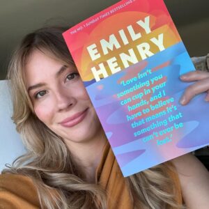 Actress Emily Henry HD Photos and Wallpapers April 2025