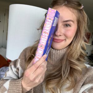 Emily Henry Instagram - Funny Story is out in paperback NOW!!!! Paper heads rejoice! Link in my bio. Also… there is a great big beautiful life excerpt in it 😬