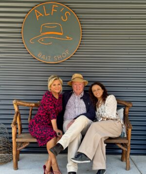 Emily Symons Instagram - Celebrating a new set and a new location for Alf’s Bait Shop so here’s a few family pics I forgot I had 🎣 ➡️☺️ #homeandaway