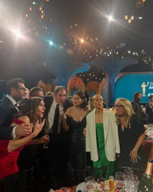Emily V. Gordon Instagram - So so proud of @kumailn for winning a SAG Award yesterday for @onlymurdershulu! 

Hair: @stevenmasonlife 
Makeup: @nicolewittman

And for the people asking, the tat on my side in slide two is a pattern of what antibodies look like, designed and tattooed by @chaos.symmetry. My body doesn’t make them, so I thought getting them tattooed on myself was appropriate.