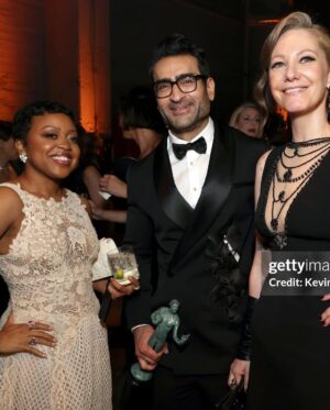 Emily V. Gordon Instagram - So so proud of @kumailn for winning a SAG Award yesterday for @onlymurdershulu! 

Hair: @stevenmasonlife 
Makeup: @nicolewittman

And for the people asking, the tat on my side in slide two is a pattern of what antibodies look like, designed and tattooed by @chaos.symmetry. My body doesn’t make them, so I thought getting them tattooed on myself was appropriate.