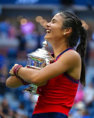 Emma Raducan Instagram - we are taking her HOMEEE!!!❤️🇬🇧🏆
