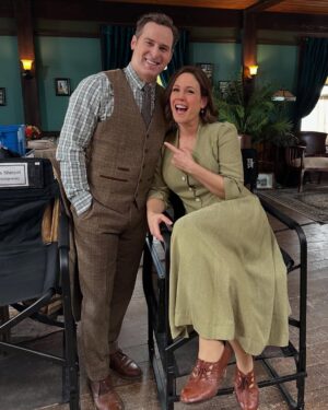 Erin Krakow Instagram - #SPS 🎠