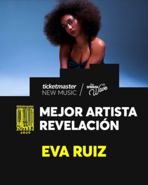 Eva Ruiz Instagram - Celebrando mi cumple asiii🤍🥳♒️