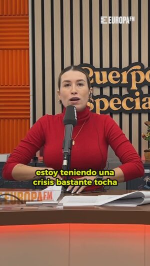 Eva Soriano Instagram - Representando a una generación que no quiero representar🫠

******
#cuerposespeciales #evasoriano #nachogarcia #35 #cumpleaños #imserso