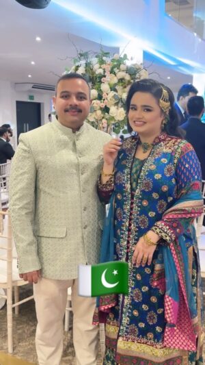 Faiza Saleem Instagram - PRONUNCIATIONS: PAKISTANI VERSUS THE WORLD (PART II)🌎 

#faizasaleem #comedy #funnyvideos #karachi #pakistan #fyp #viral #explore #trending #relatable #pronunciation #american #britsih #pakistani #canadian #uk #london