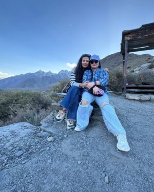 Faiza Saleem Instagram - Day 2 in Hunza

1. Went to Hussaini Bridge which none of us crossed. 
2. Did a trek to Passu Glacier and watched the sunset there.
3. Felt like we had done too much cardio on the trek so had to have chai pakoras to compensate.
4. Since we were running out of time, we then had dinner at @yakgrillpassu 
5. After several meals, we headed back to @luxushunza for the night 
6. Wanted to do skincare with the girls which is why I ended up looking like a Russian Smurf with my hot chocolate. 
7. This was probably my favourite day in Hunza. 

#faizasaleem #Hunza #girlsonholiday #travel #pakistan #tourism
