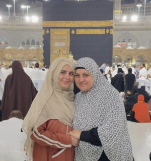 Fatima Effendi Instagram - POV: Allah invited you sisters with spouses Alhumdulillah ❤️

Abaya @jalbaab