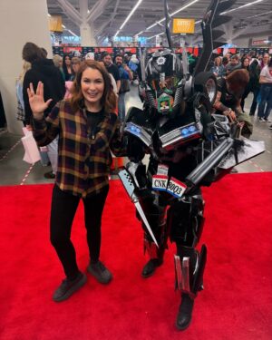 Felicia Day Instagram - Thank you @fanexpocleveland! Had an amazing time with so many friends, haven’t seen this many #supernatural cast together in a while!!!! Ohio you rock!