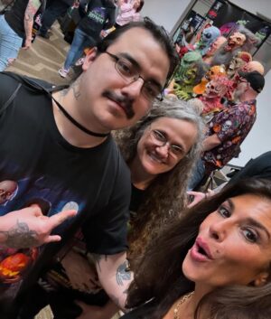 Felissa Rose Instagram - THANK YOU @milwaukee_horror_con for an OUTSTANDING weekend!!! We all had such a blast! I loved seeing all my friends and we enjoyed every moment!!! Love you CJ and the entire team! Thank you Travis, Trish, Jimmy, Josh and all the volunteers!!! This show was simply amazing and it definitely takes a village!! I love my horror fam and I’m so happy we get to share these cherished moments!!! Hope everyone has a great week ahead!!!🎉🎉♥️♥️