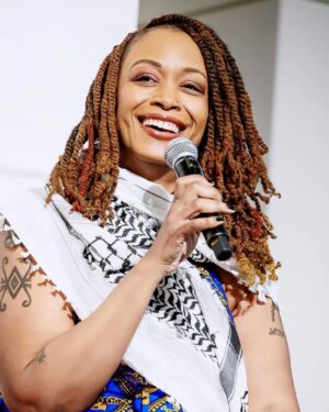Feminista Jones Instagram - My name is Dr. Michelle Taylor aka Feminista Jones. 
One of the hats I wear is Public Speaker and I’m damnnnnned good at it!
Some of you reading this have influence when it comes to selecting speakers for your events and you never know, I may be great for it 
To learn more about my topics and areas of expertise, please visit: https://www.apbspeakers.com/speaker/dr-michelle-taylor/