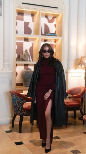 Fernanda Romero Instagram - @commense.official review! Here we go 🫶🏽

_
-
-
-
-
#commensereview #TurtleneckDress #BurgundyVibes #EffortlessChic #TimelessStyle #LuxuryFashion #WinterFashion #OOTD #GRWM#commense #ElegantAndBold #TrendSetter #WardrobeEssentials #ChicAndSleek #ViralFashion