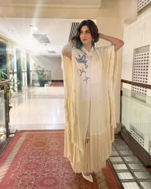 Fiza Ali Instagram - 💟
“A woman in white is a vision of purity, elegance, and timeless beauty” #WhiteDress #ElegancePersonified #TimelessBeauty @vestispret