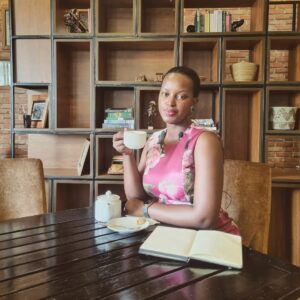 Flavia Tumusiime Instagram - This serves as a reminder that I didn't have a good handwriting at school but we're here nonetheless 😆😆😆.

Business partner @nellaorganicsug 
Executive assistant to Liam Ahabwe 
Accountant and money eater for @andykabuura 😆
Chief talker @capitalfmuganda
MC & Moderator 

Tell me something about you...