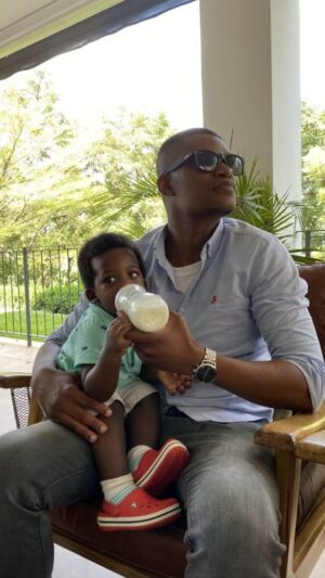 Flavia Tumusiime Instagram - The joy of teaching your children to be responsible and independent.

2 of the boys have very dry skin, so we switched to @vaselineuganda for all of them now. 

#MySkinMyStory

Also, I will plug you on the best pediatrician @dr.shinshashetty.