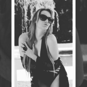 Gabriela Toscano Instagram - #SusanFox volvió a posar.@quieroviviratulado
