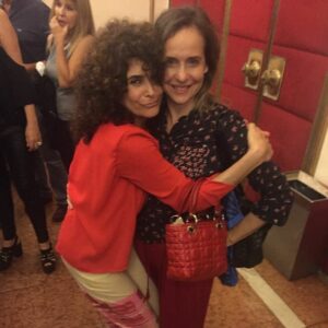 Gabriela Toscano Instagram - Mi Amiga @majlufa siempre presente y haciendo buenas devolucióbes del trabajo.