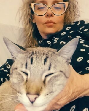 Gabriela Toscano Instagram - Domesticando a mi León.