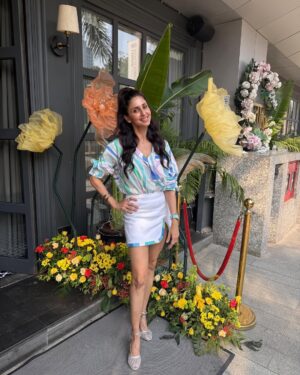 Gautami Kapoor Instagram - *Summer Vibes for the Quirky Fun Lady!*
Meet the incomparable @gautamikapoor , known for her offbeat charm and unique sense of style!

For her summer look, created a hairstyle that’s as quirky and fun as she is!

#gautamikapoor #celebritystyle #indiancelebrity #gautamikapoorfanforever #celebrityhairstylist #bollywood #bollywoodactoractress