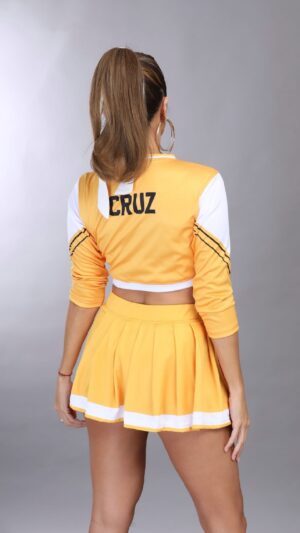 Geneva Cruz Instagram - I was a #cheerleader 📣 for a while in high school, which inspired me to incorporate that period of my life into my concert on May 30th at the Music Museum. 💛 High school was a lot of fun, and I can’t wait to share those moments with all of you through music and dance. Tickets will be available on Monday at @ticketworldinc. 💫 #GenEvolutionConcert

#genevacruz
#genevacruzlive