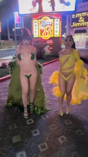 Gia Gunn Instagram - SUPER ATE!! Walking it out #TeamTooMuch style in Vegas!! @gia_gunn