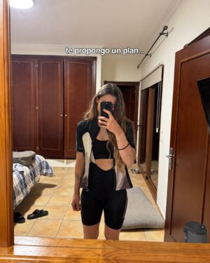 Gisela Pulido Instagram - te vienes? 🫣
