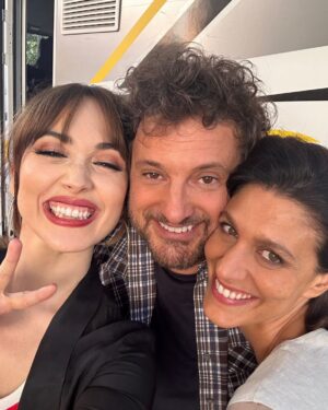 Giulia Bevilacqua Instagram - È passato solo un anno e mezzo...eppure qui sembravi ancora giovane. 😜
Auguri fratellone mio! Ti voglio bene ❤️