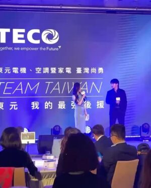 Gladys Tsai Instagram - 開春第一場主持🎤
就是最帥隊長陳傑憲的記者會啦！！！
球技顏值親和度和口條都一百分💯
東元家電真的很會找代言人廣告拍很帥😎
意外驚喜是隊長居然也是星攻略忠實觀眾🤩
立刻邀請他一定要找時間入住財富大樓啊～
#連收工ootd都潮到不行的男子
#love #life #lifestyle #work #host #mc #pressconference #teco #baseball 
#工作 #生活 #日常 #記者會 #主持 #主持人 #陳傑憲