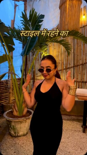Gopali Tiwari Instagram - Tell me your favourite outfit💃