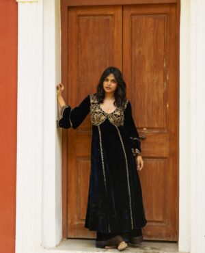 Gopika Ramesh Instagram - 💫

For #sweetheart! Promotion

Wearing : @kalaakaari 
Shot by : @gruva_photography