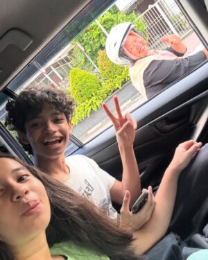 Graciella Abigail Instagram - Hari paling random