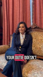 Actress Gretchen Whitmer HD Photos and Wallpapers April 2025