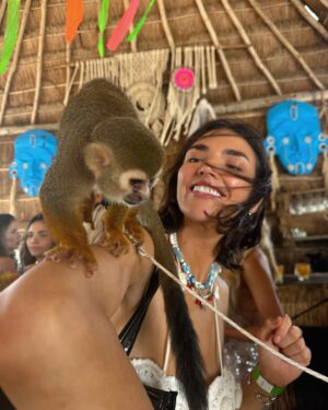 Hailee Keanna Lautenbach Instagram - Look. I’m not that girl who posts a photo with a friend and the friend looks stupid and I look hot. But here is a photo of me and a monkey on a leash where you can’t see monkey (he has fingernails. NAILS ON THOSE FINGIES) From day 1 filming #sonicjourneytvshow #sonicjourney