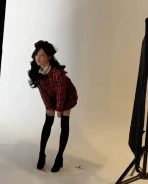 Han Ji-eun Instagram - I’m ANNA💄 #애나엑스