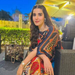 Hareem Farooq Instagram - Its #Bismil day! ♥️

#arydigital #idreamsentertainment