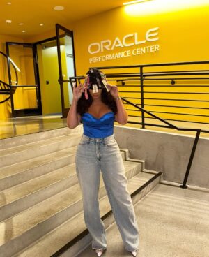 Hazel Renee Instagram - All🌟Star Weekend 2025 In The Bay!
Looking Back On What A Time!! I Was Really Trying To Post In A Timely Manner And Like Over A Cute 2 Days But Here We Are…Ya’ll Goin Get This 20 SWIPE ⏩️🤯 (how do yall be getting the content out so fast?! I’m serious I need answers 👀🤣🤣) 

💚1. I Am EXTREMELY EXCITED For You All To Experience Meski We Had A Celebratory Soft Opening To Kick Off All Star Festivities With My Hubby @money23green 
💚2. The First Green Room Executive Brunch Was Special And Delicious. We Couldn’t Be More Thankful To @crocs and @meta For Their Partnership!
💚3. Skills Challenge To Cheer On My Love With Our Littles…They Looveee Some Papa
💚4. We Popped In And Supported @gentlemanscutbourbon 
💚5. Ain’t No Party Like A KLUTCH SPORTS PARTY🤷🏽‍♀️
💚6. All Star Game….I Spy The OG’s Win 🏀 
💚7. My Beautiful @nigella_sf Vday Roses🌹Because Love Day Is Love Day🥰🥰

Thank You
@briamakeup For Always Coming Through To Beat Me💚
@styledw.class For Pulling & Prepping These Looks💚
#allstarweekend #vday #latepost #lifeisGood