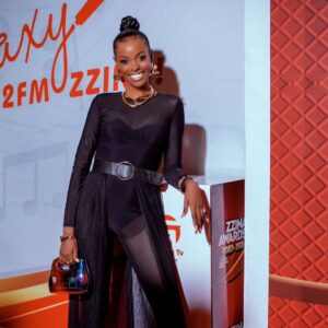 Hellen Lukoma Instagram - Somebody somewhere is praying to have at least one thing you have right now. Please stop taking your blessings for granted 
HL
BLACK BARBIE