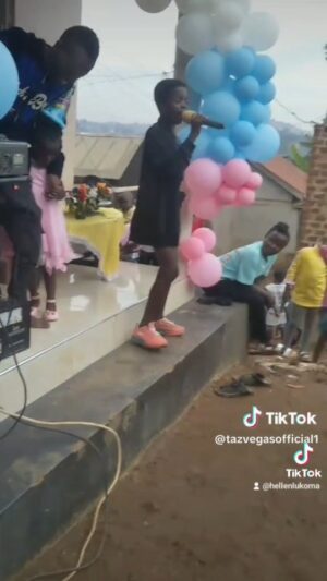 Hellen Lukoma Instagram - TEAM HL ON 🔥 📛 👩‍🚒 🚒 
Am looking for this very talented girl

Bya daddy 
HL