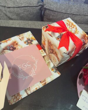Hina Altaf Instagram - These were  the cutest gifts I received. Thank you for making me feel special. We are the best team ♥️ 
@mahaansar 
@hinuu_mii_janam 
@hinuxgem 
@hina.altaf.fantasy.world