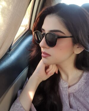 Hina Javed Instagram - 🌸🌸